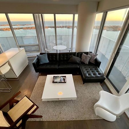 Presidential Suite Heart Of Downtown With Stunning View تورونتو المظهر الخارجي الصورة