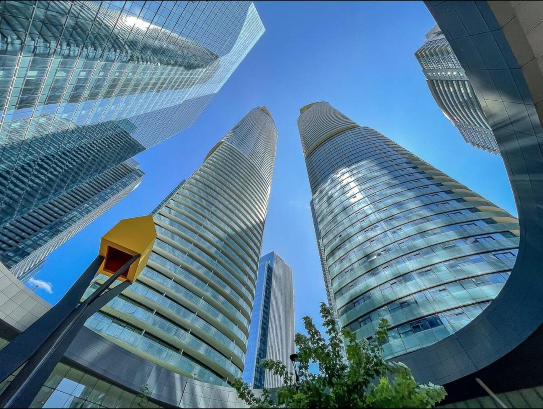 Presidential Suite Heart Of Downtown With Stunning View تورونتو المظهر الخارجي الصورة