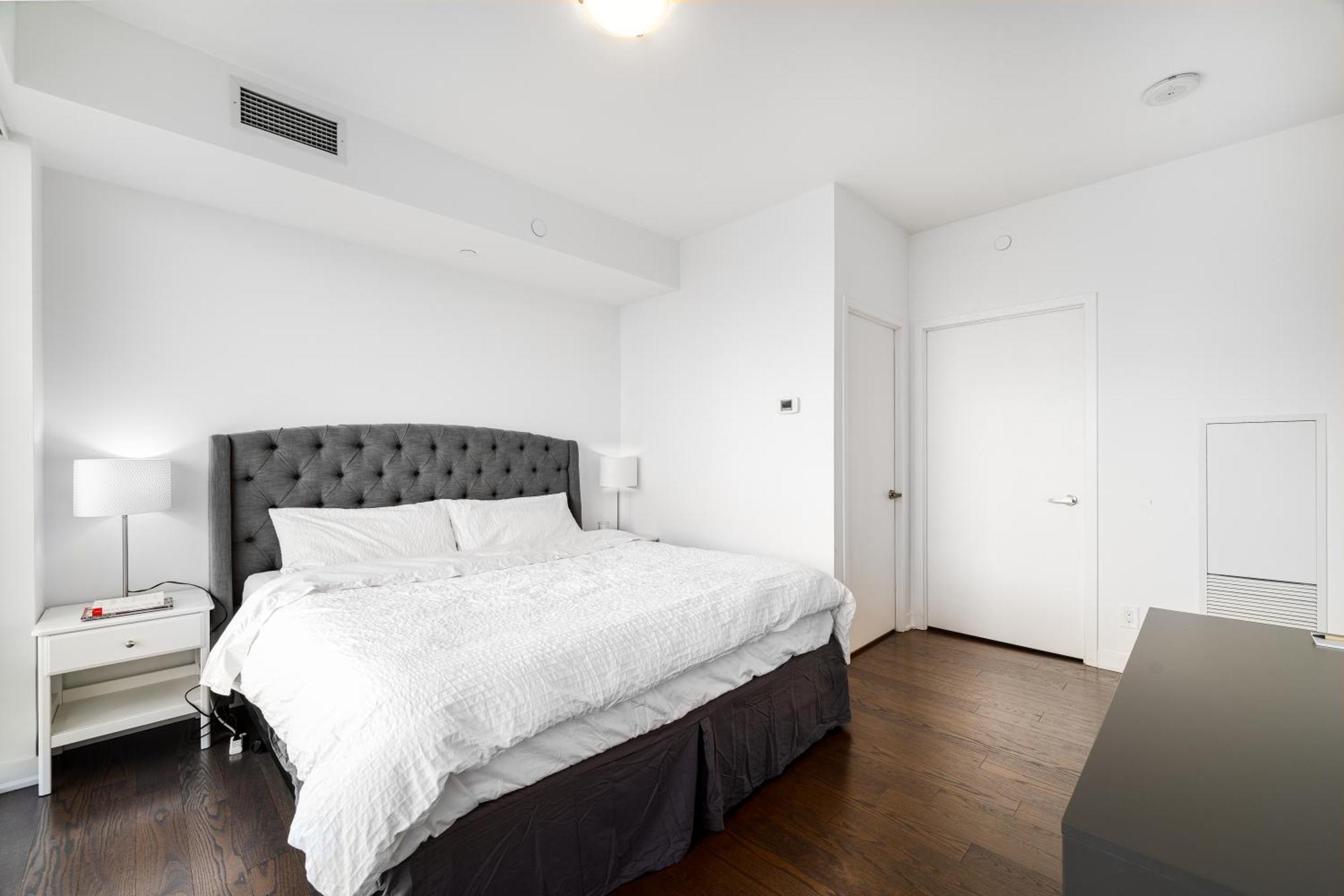 Presidential Suite Heart Of Downtown With Stunning View تورونتو المظهر الخارجي الصورة
